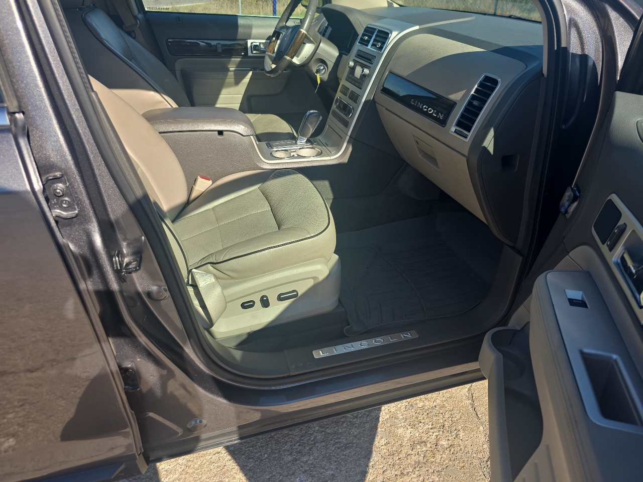 Lincoln MKX FWD 2010 Lincoln MKX FWD 2010