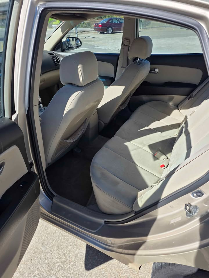 Hyundai Elantra  2007