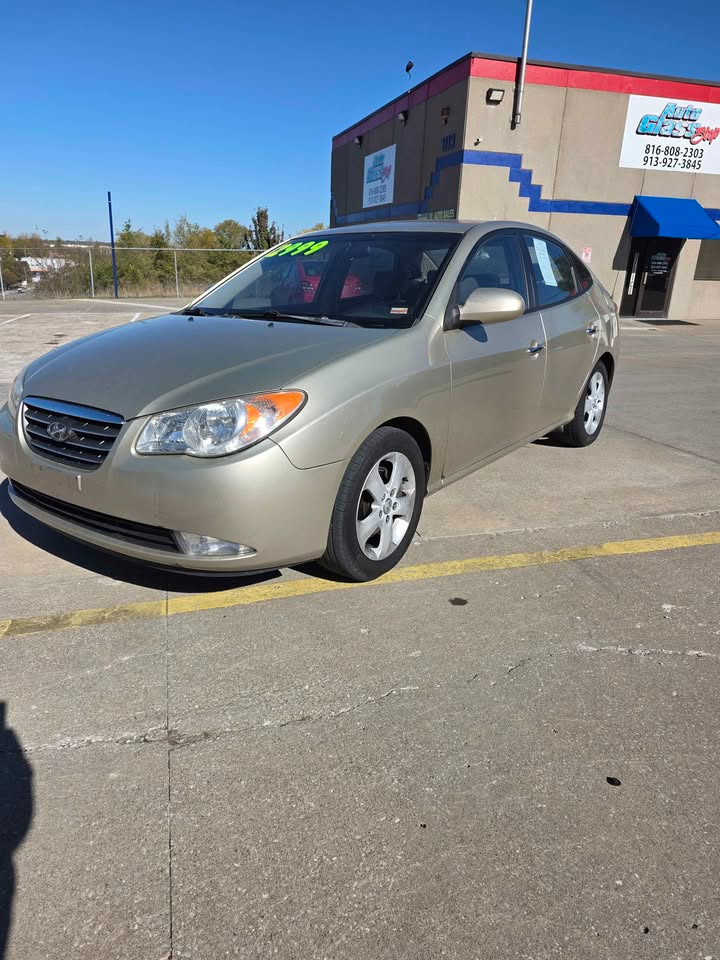 Hyundai Elantra  2007