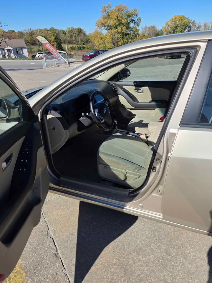 Hyundai Elantra  2007