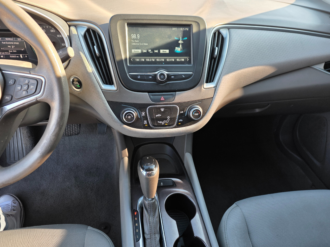 Chevrolet Malibu  2017