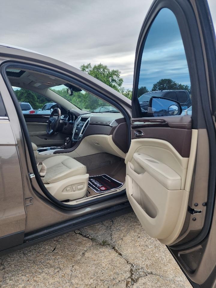 Cadillac SRX  2011