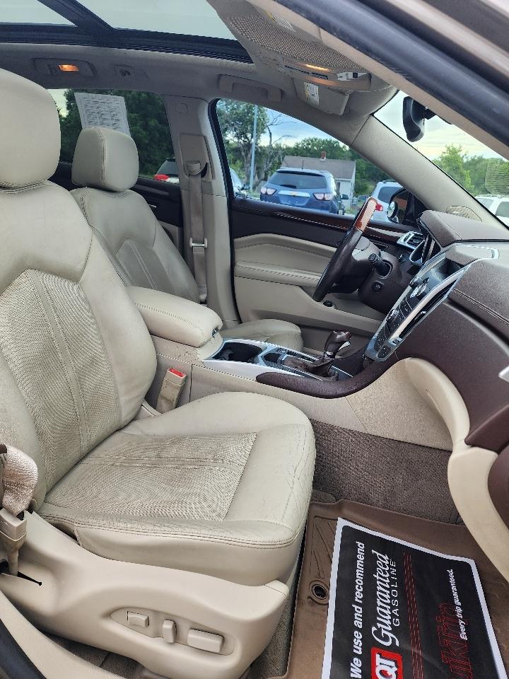 Cadillac SRX  2011