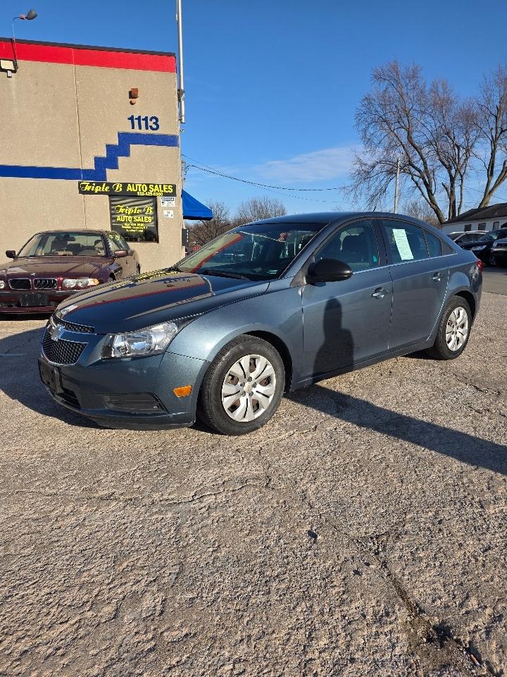Chevrolet Cruze  2012