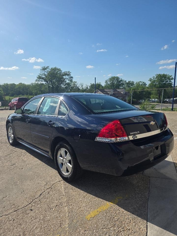 Chevrolet Impala  2011