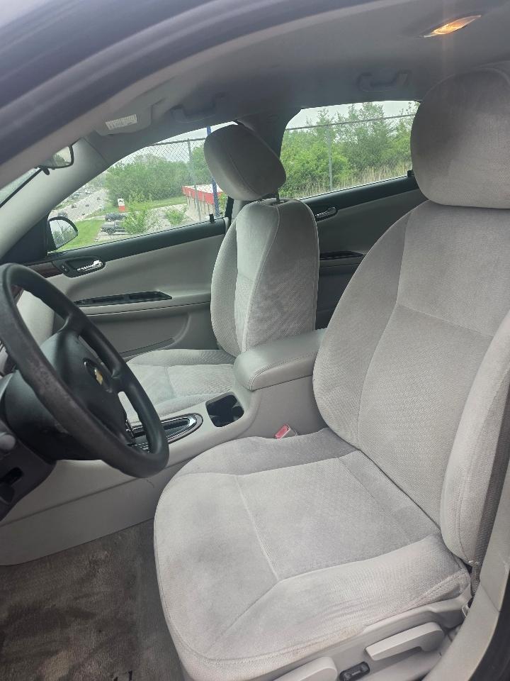 Chevrolet Impala  2011