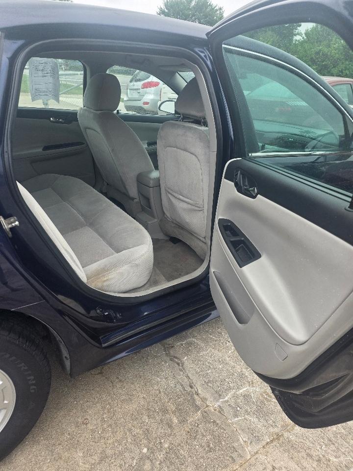 Chevrolet Impala  2011