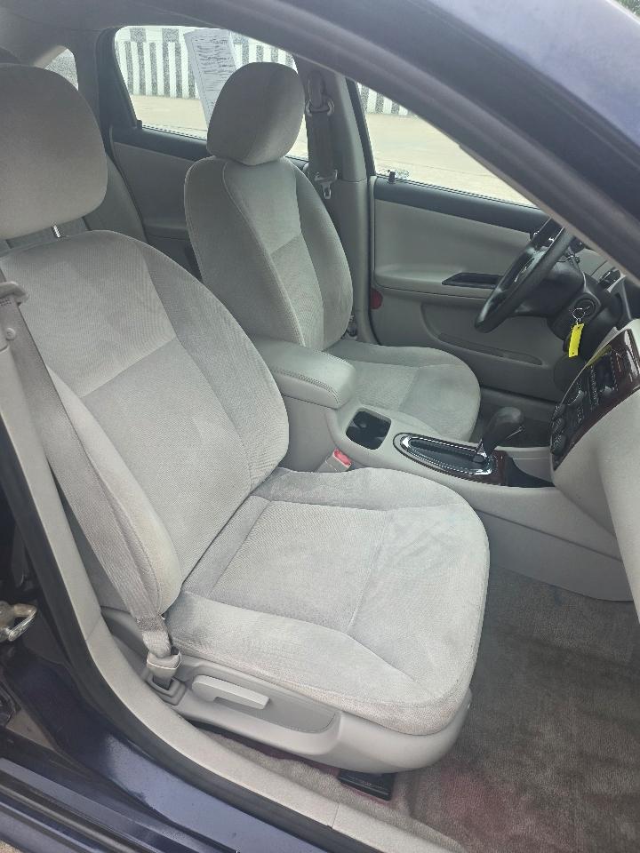 Chevrolet Impala  2011