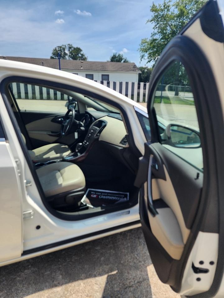 Buick Verano  2013