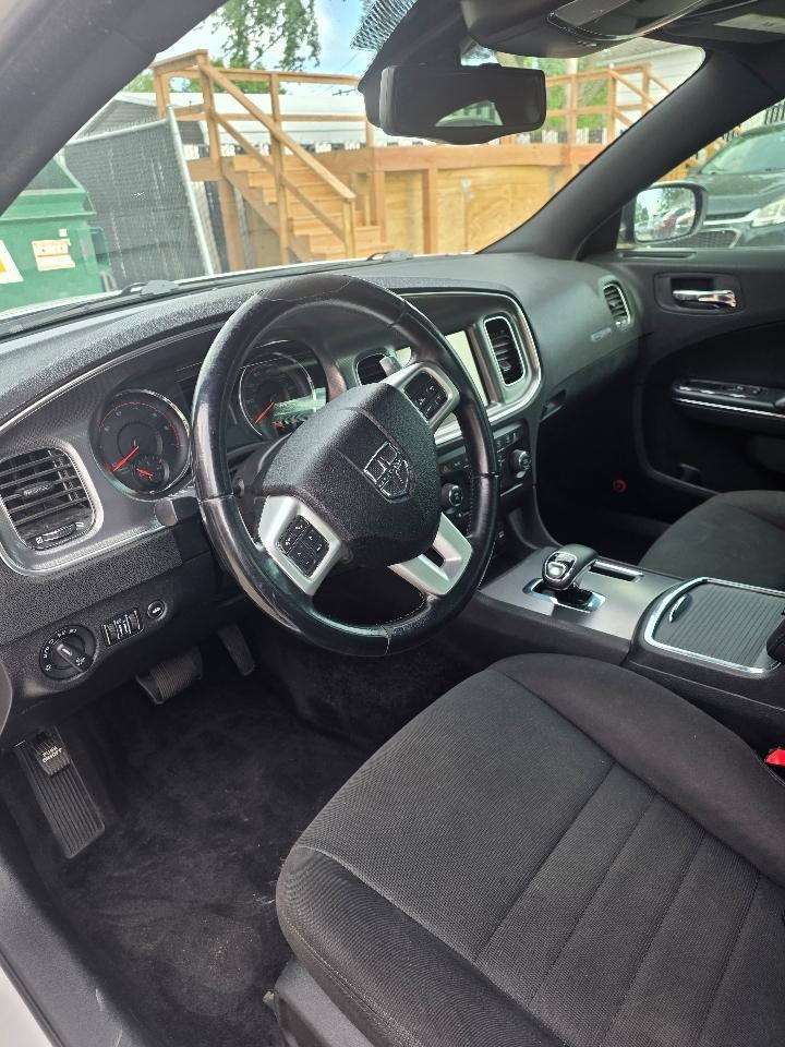 Dodge Charger  2012