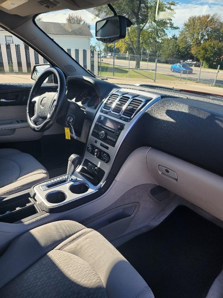 GMC Acadia  2012