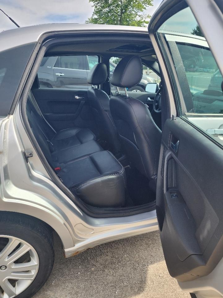 Ford Focus  2011