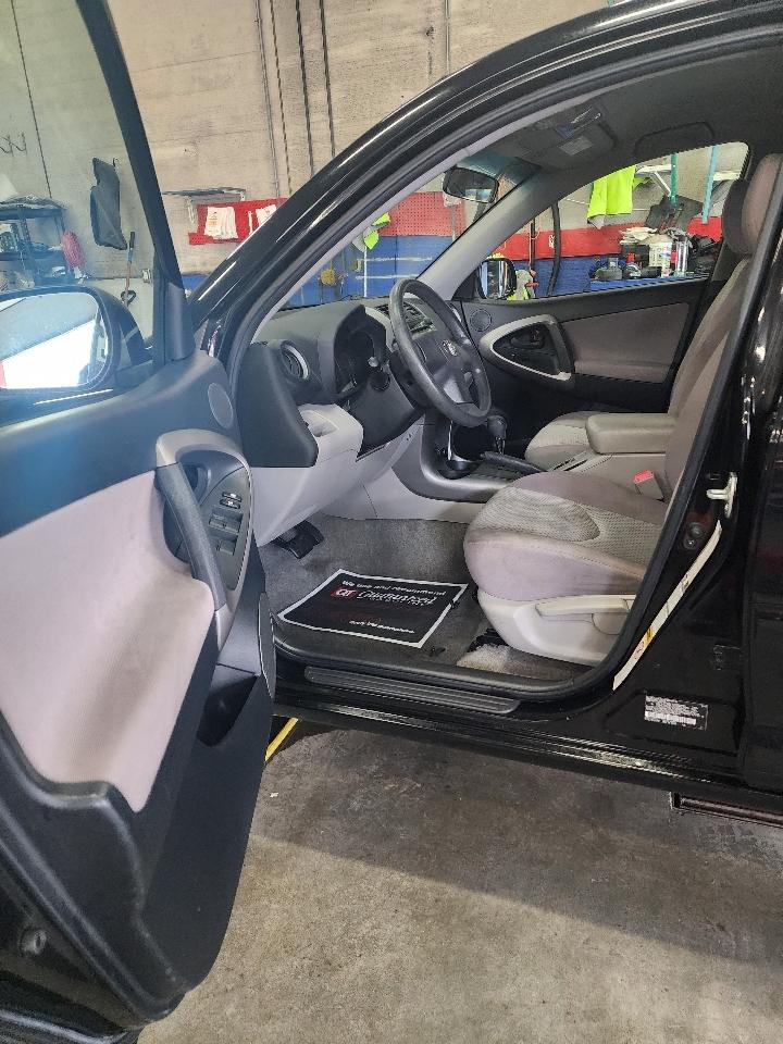 Toyota RAV4  2006