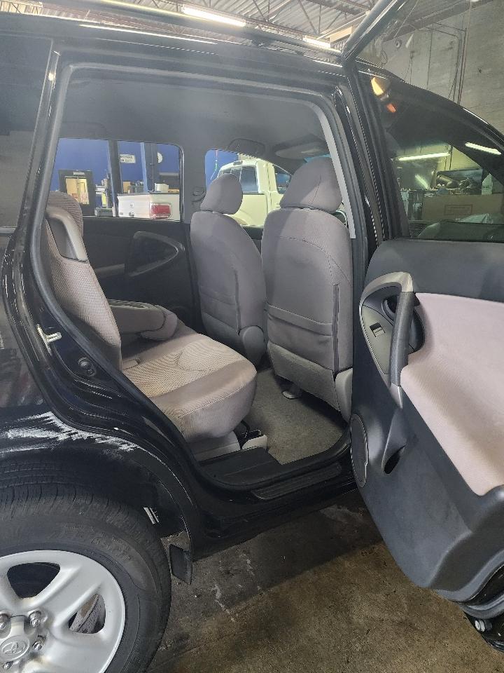 Toyota RAV4  2006