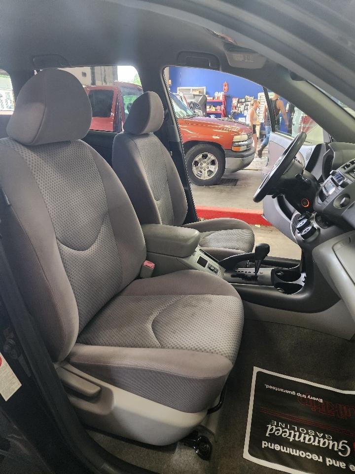 Toyota RAV4  2006