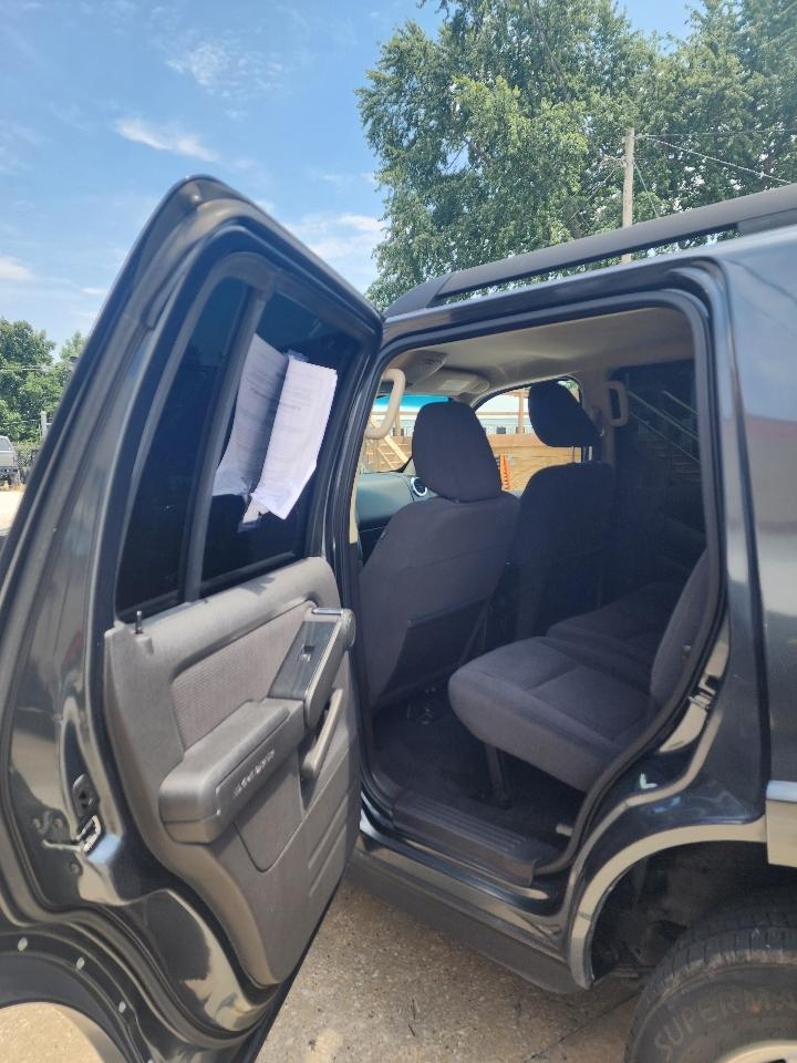 Ford Explorer  2010
