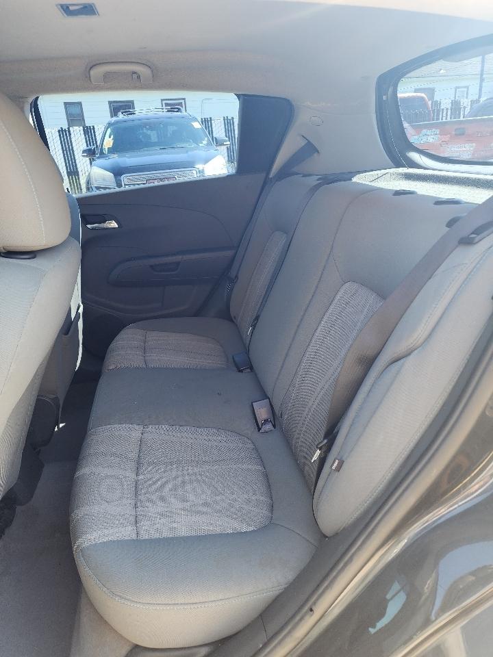 Chevrolet Sonic  2015