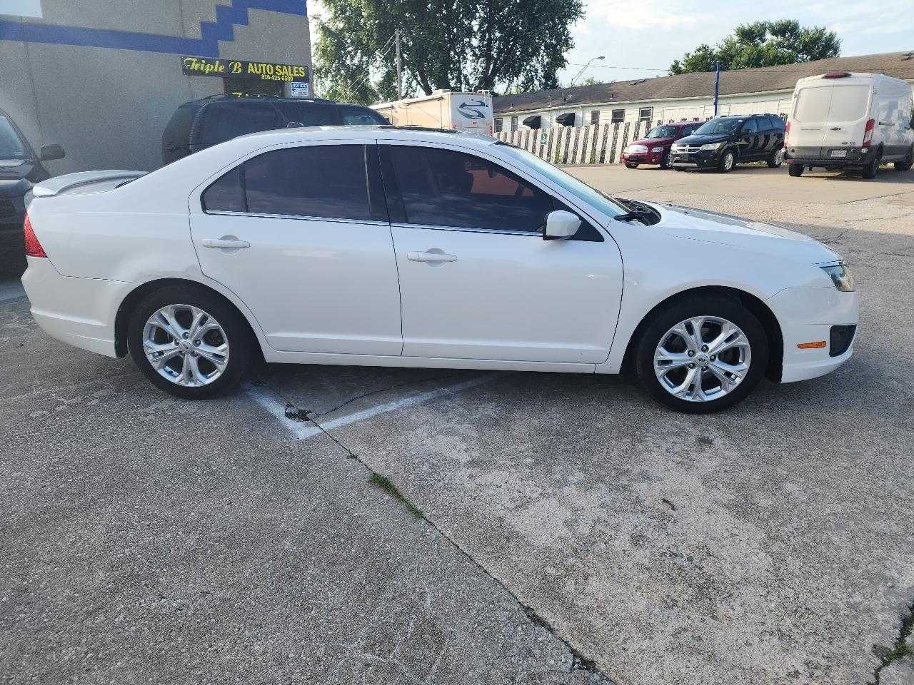 Ford Fusion  2012