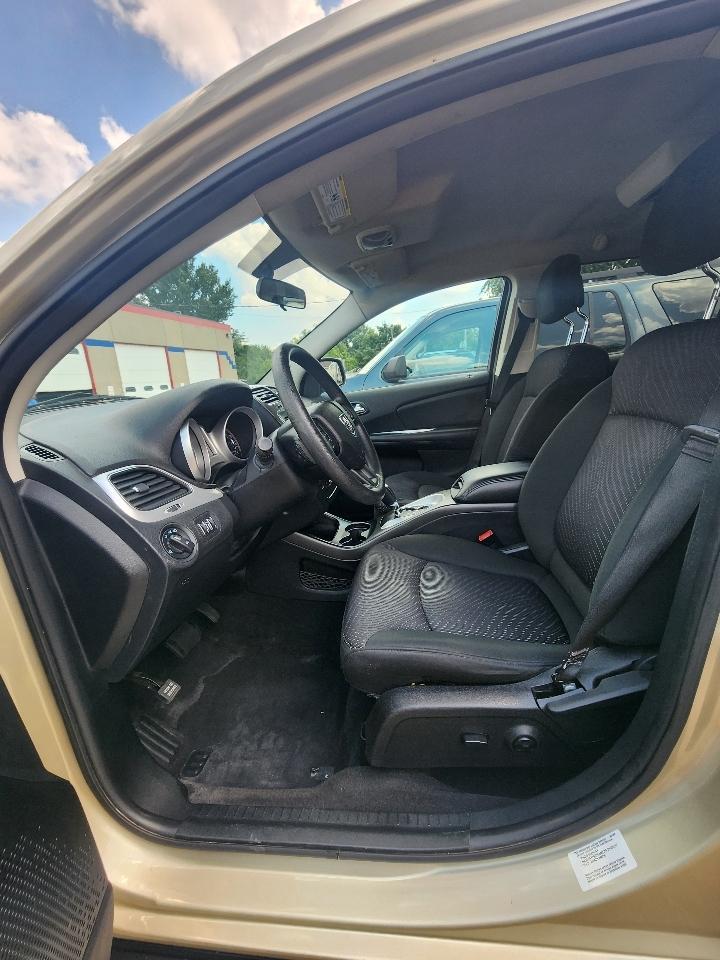 Dodge Journey  2011