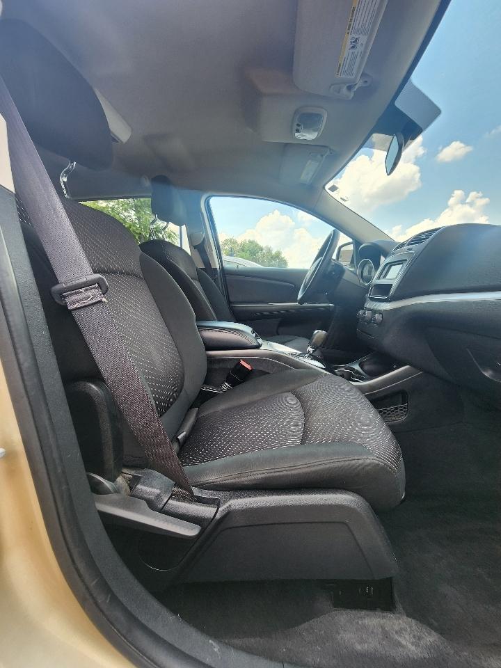 Dodge Journey  2011