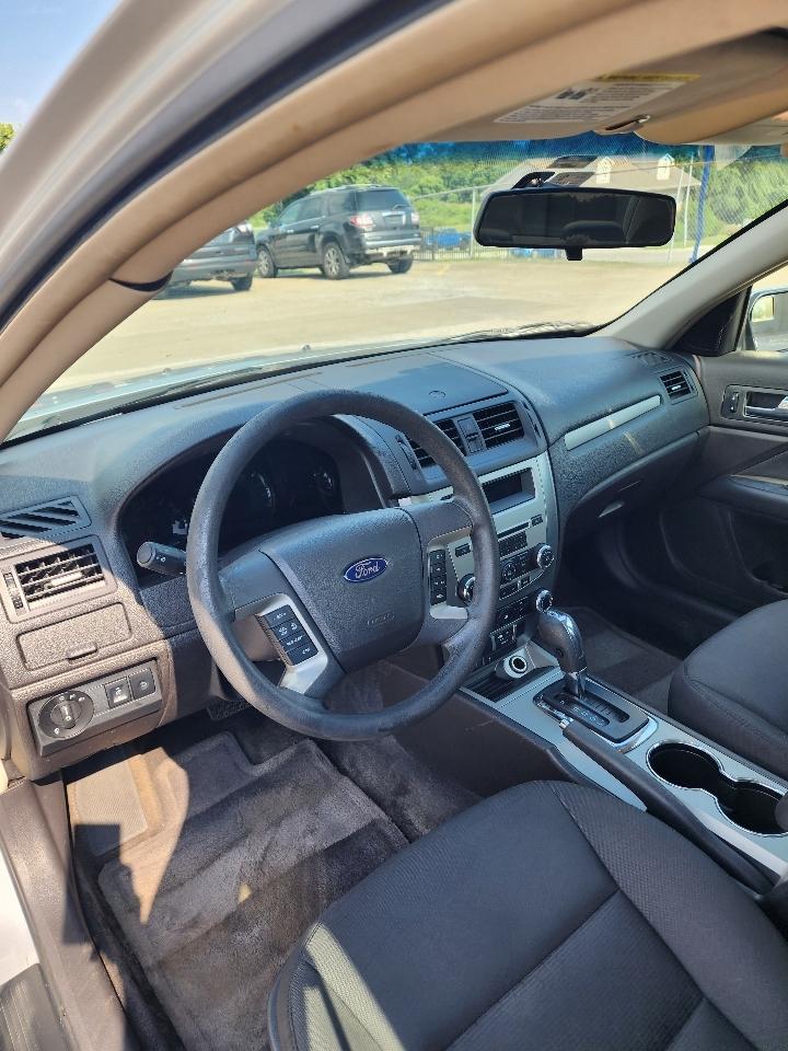 Ford Fusion  2010