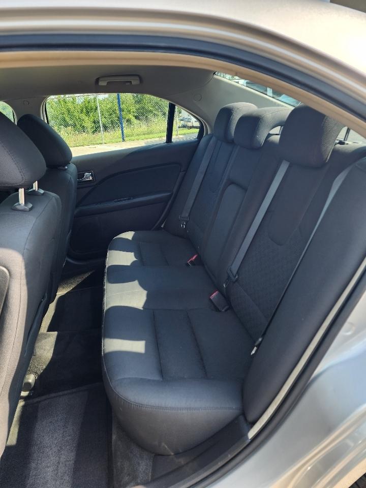 Ford Fusion  2010