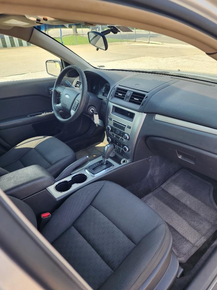 Ford Fusion  2010