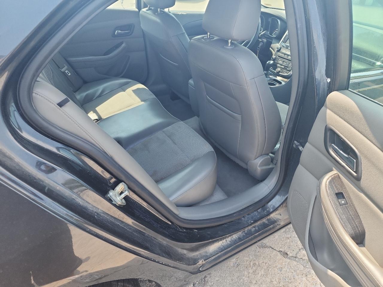 Chevrolet Malibu  2015