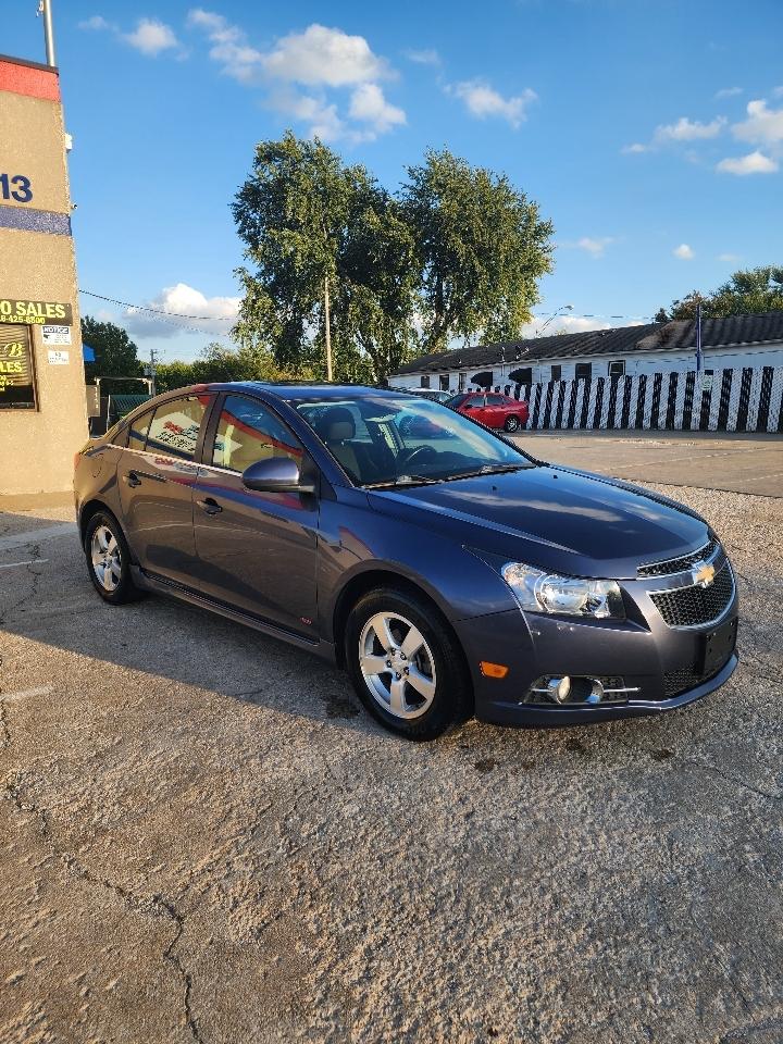 Chevrolet Cruze  2013