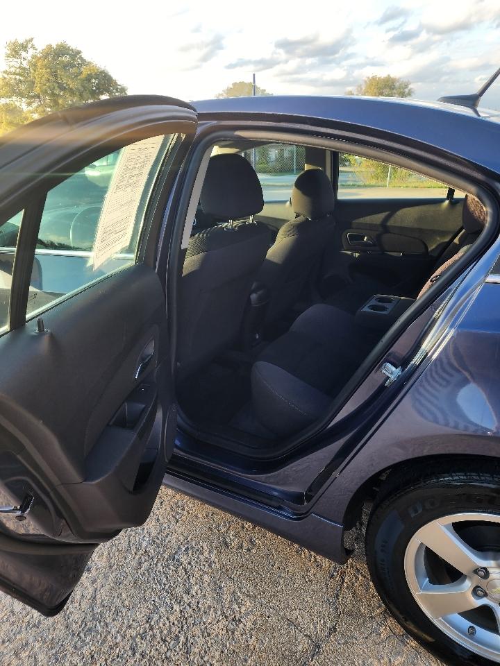 Chevrolet Cruze  2013