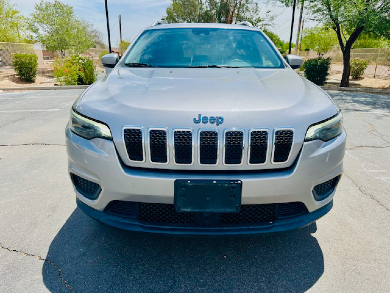 2021 Jeep Cherokee Latitude photo 3