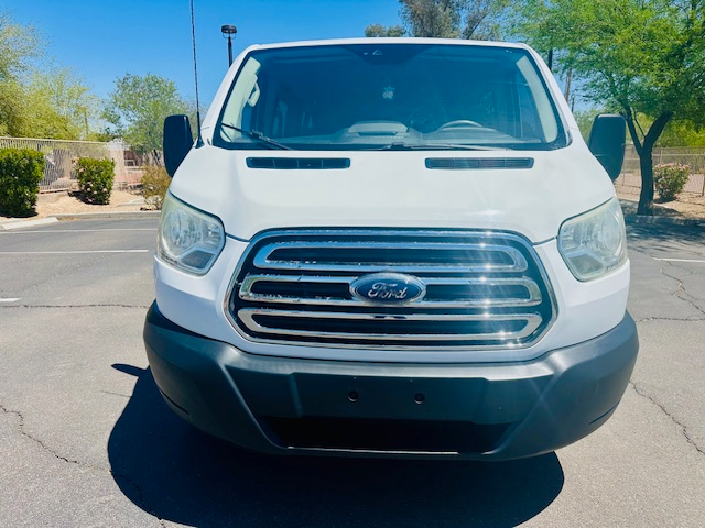2017 Ford Transit photo 3