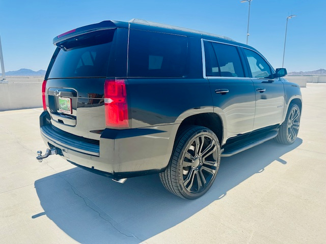 2017 Chevrolet Tahoe LS photo 5