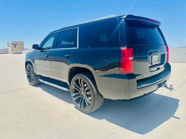 2017 Chevrolet Tahoe LS photo 7