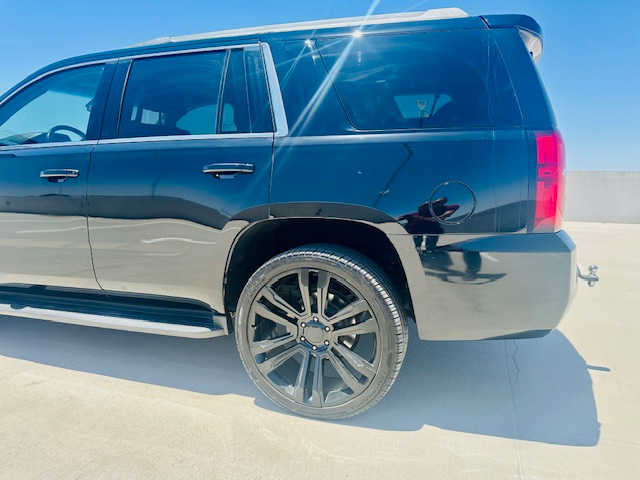 2017 Chevrolet Tahoe LS photo 9