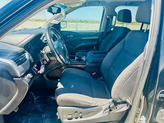 2017 Chevrolet Tahoe LS photo 18