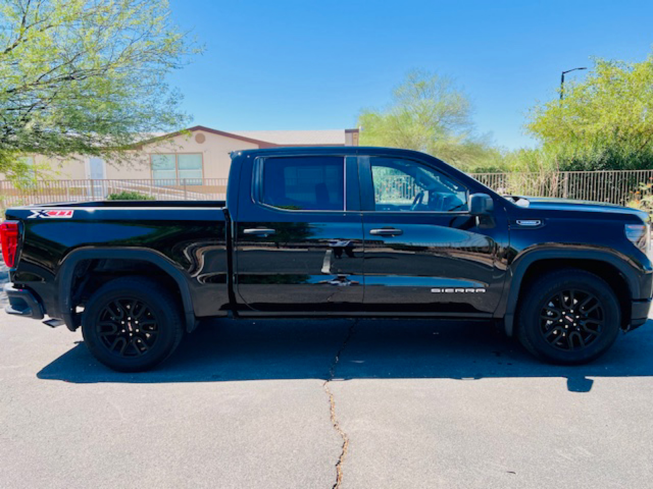 2025 Gmc Sierra 1500 photo 2