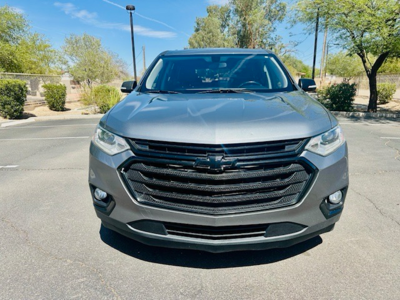 2018 Chevrolet Traverse photo 2