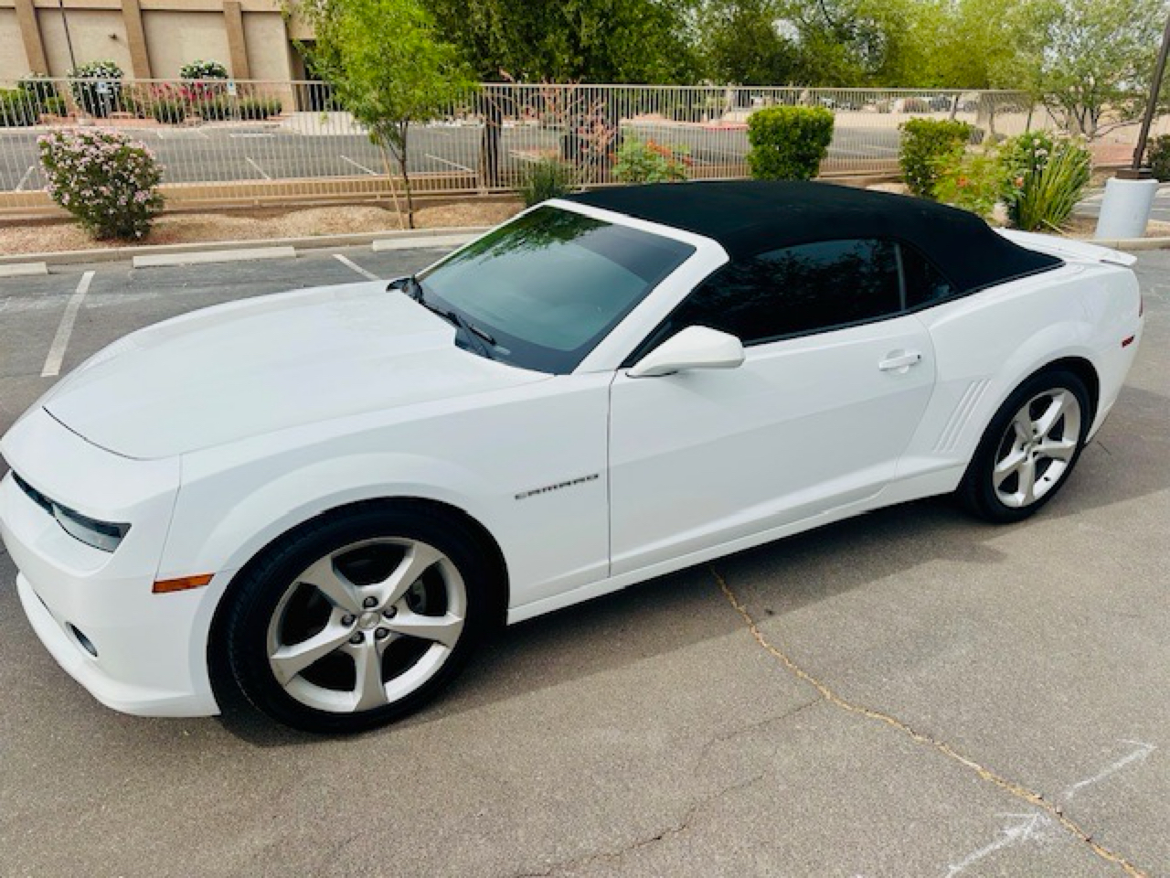 2015 Chevrolet Camaro 1LT photo 10