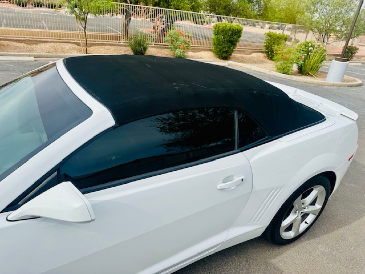 2015 Chevrolet Camaro 1LT photo 11