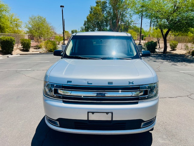 2016 Ford Flex SEL photo 2