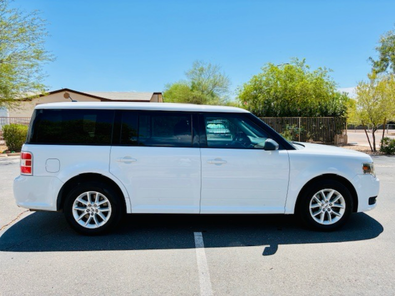 2018 Ford Flex SE photo 3