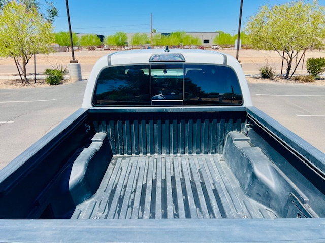 2017 Toyota Tacoma Double Cab photo 12