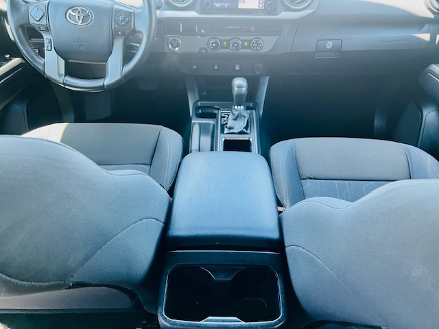 2017 Toyota Tacoma Double Cab photo 15