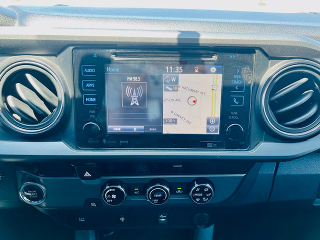 2017 Toyota Tacoma Double Cab photo 17