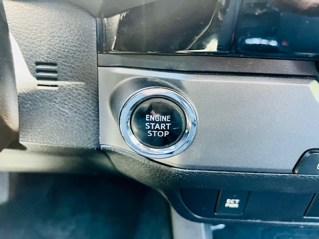 2017 Toyota Tacoma Double Cab photo 24
