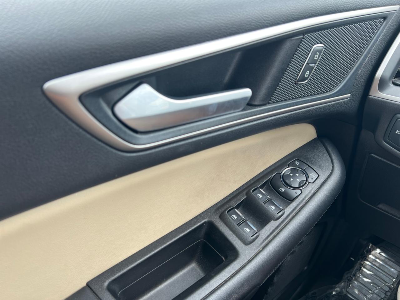 Ford Edge SEL FWD 2021