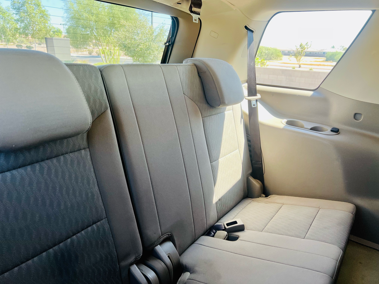 2017 Gmc Yukon SLE photo 13