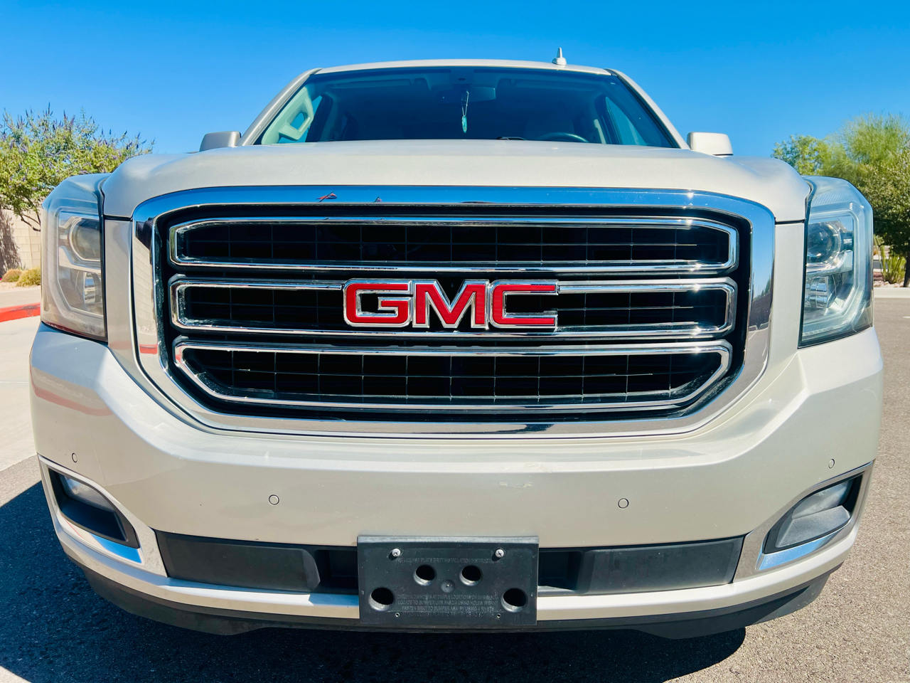 2017 Gmc Yukon SLE photo 27