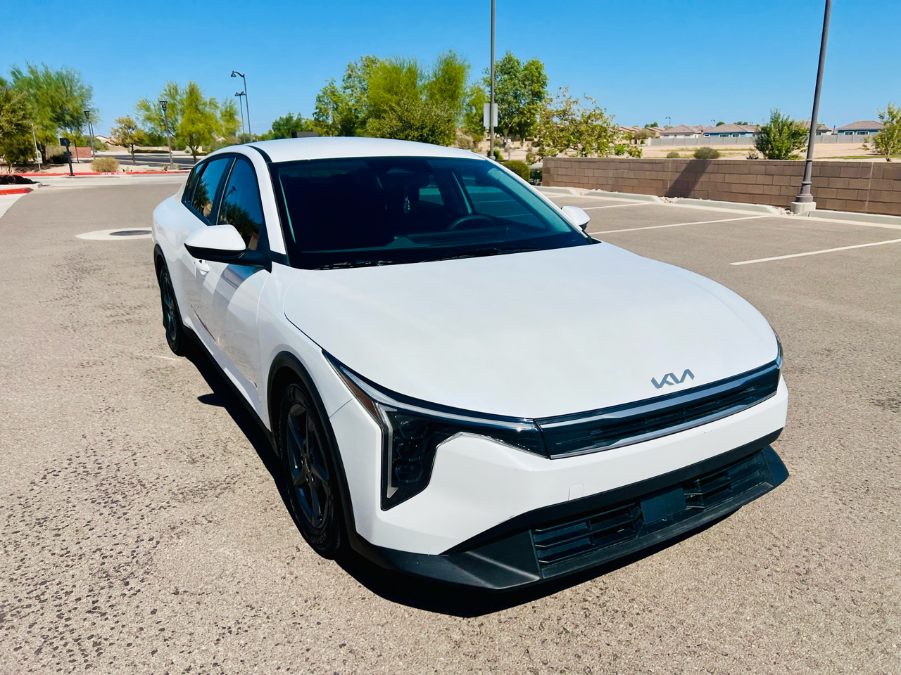 2025 Kia K4 LX photo 3